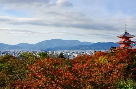Temple de Kiyomizudera, sur les hauteurs de Kyoto - Japon