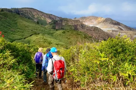 Randonnée vers le volcan Akita-Yakeyama (1366 m) - Japon