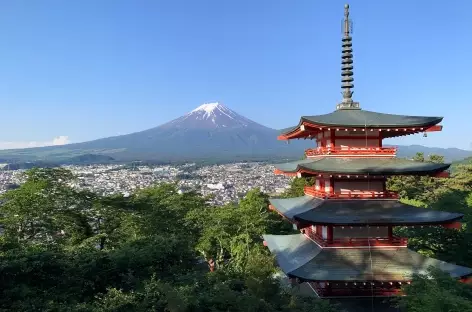 Fuji depuis la pagode de Chureito - Japon