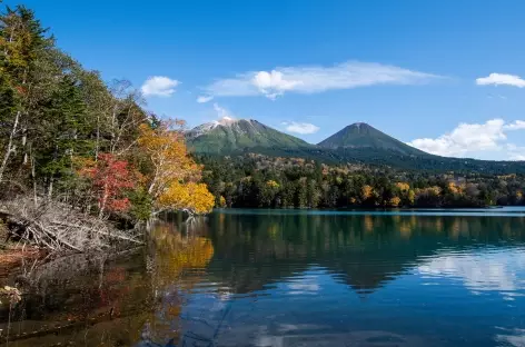 Lac Onneto en automne_Ashoro_Hokkaido_Japon