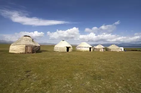Camp de yourtes à Song Kul - Kirghizie