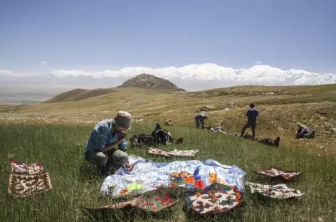 Pique-nique face au Pamir- Kirghizie