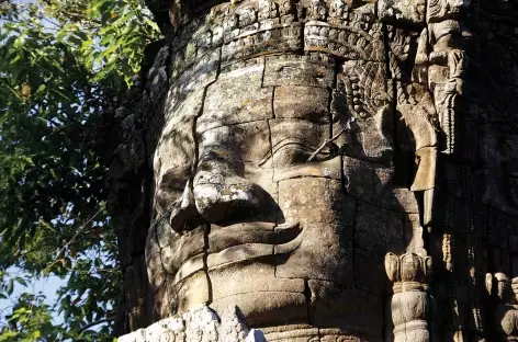 Les célèbres bouddhas souriants du Bayon à Angkor - Cambodge