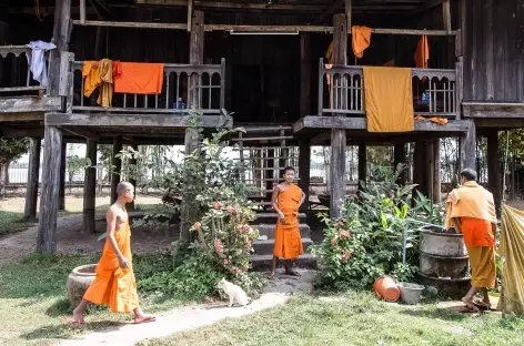 Rencontre avec des moines - Laos