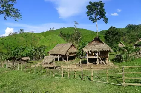 Le village de Ban Pang lors du trek en pays Akha - Laos