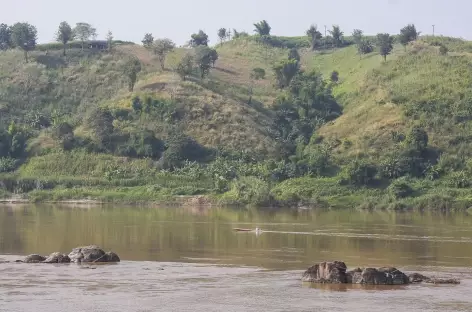 Traversée du Mékong entre la Thaïlande et le Laos