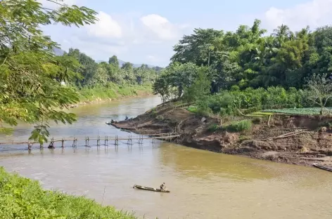 Sur les bords de la Nam Khan à Luang Prabang - Laos