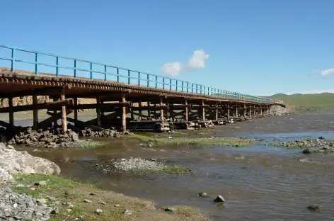 Pont dans la vallée de l'Orkhon