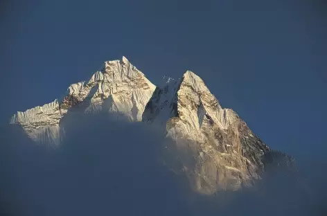 Soleil Couchant sur le Thamserku - Nepal