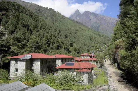 Trek > Namche Bazar (3440 m)