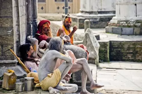 Saddhus à Pashupatinath, Népal