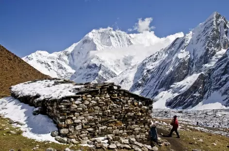 Trek > Dharmashala (4460 m)