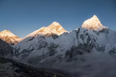 Coucher de soleil sur Everest et Nupse - Népal