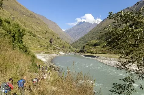 Sur les bords de la Buri gandakhi - Népal