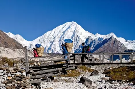 Trek > Tilje (2250 m) > Dharapani (1900 m)