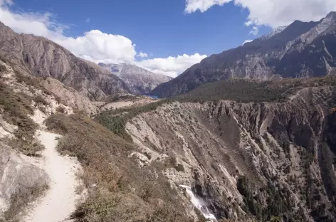 Trek > Camp du lac Phoksundo (3610 m)