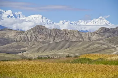 Depuis le nord de Lo Manthang, les Annapurna