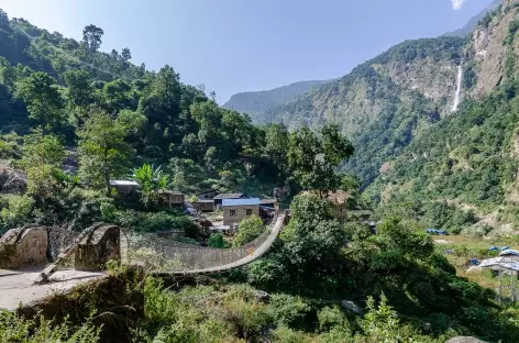 Entre Khorlabesi et Jagat Manaslu- Népal