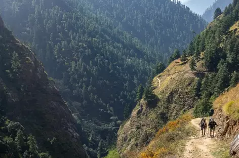 Entre Lokpa et Chumling Tsum vallée- Népal