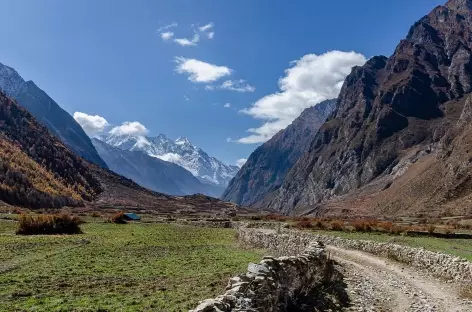 De Mu Gompa à Nyilé Vallée de Tsum- Népal