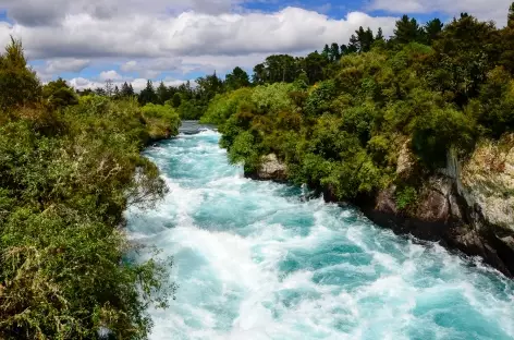 Chutes d'eau de Huka Falls - Nouvelle Zélande