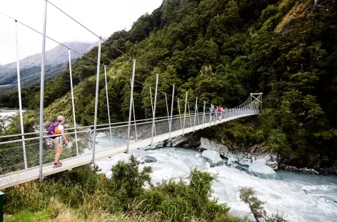 Le pont suspendu qui mène à Rob Roy Glacier - Nouvelle Zélande