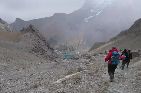 Trek > Col de Gouintan (2600 m) > Lac Tchoukrak (2400 m)