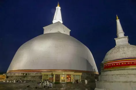 Stupa - Anuradhapura