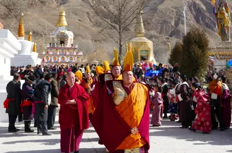Procession lors d'un festival - Amdo
