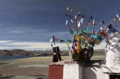 Vue des toits de Samding- Tibet