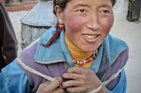 Femme des villages d'altitude - Tibet