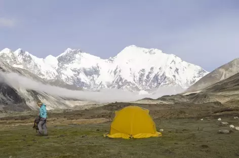 Camp au pied des géants - Tibet