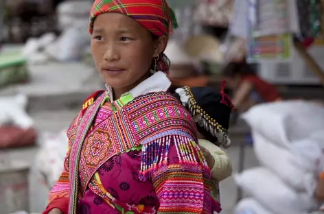 Au marché de Vinh Quang