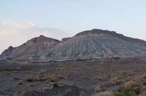 Désert le long de la route - Iran