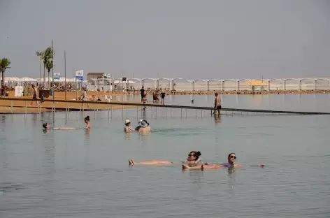 Plage d'Ein Bokek, mer Morte - Israël