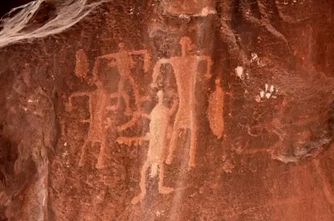 Gravure rupestre dans le désert du Wadi Rum - Jordanie