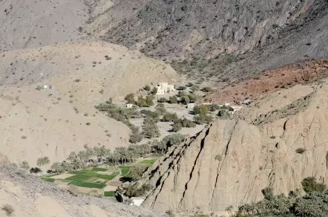 Dans les montagnes du Wadi Bani Awf