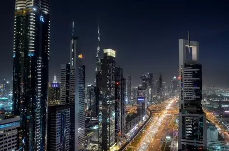 Dubai by night