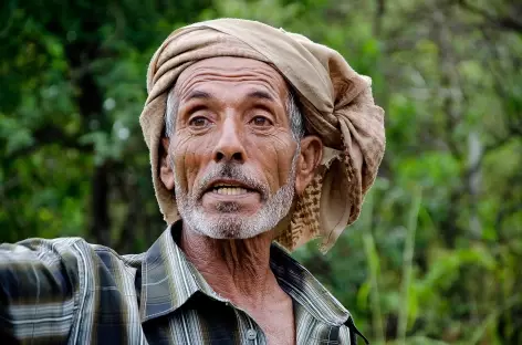 Rencontre au détour d'un sentier - Oman