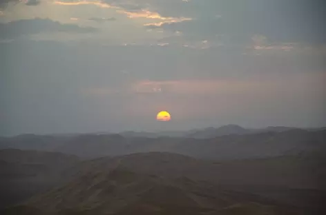 Coucher de soleil dans le désert du Rub Al Khali - Oman
