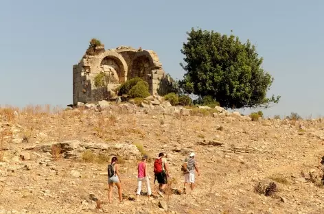 Marche sur l'île de Tersane - Turquie