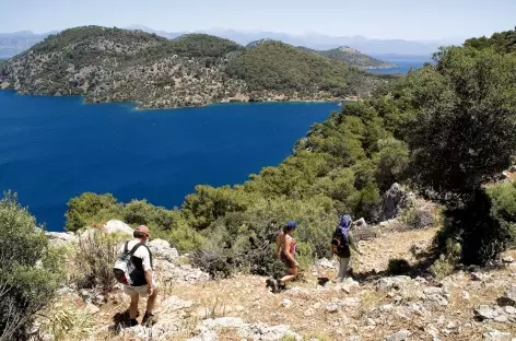 Randonnée vers la crique de Camlikoy - Turquie