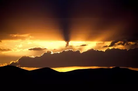 Joli coucher de soleil depuis le campement - Turquie