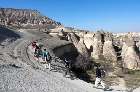 Randonnée entre la vallée de Pasapaglari et le village de Cavusin, Cappadoce