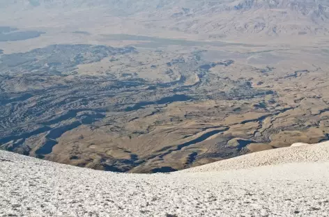 Anciennes coulées de sur le versant sud du volcan - Turquie