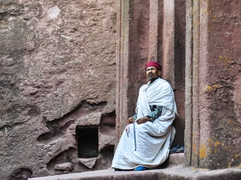 Prêtre à Lalibela - Ethiopie, &copy; Géraldine Benestar 