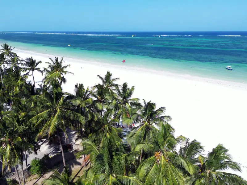 Plage de Diani, Kenya, &copy; Istock 