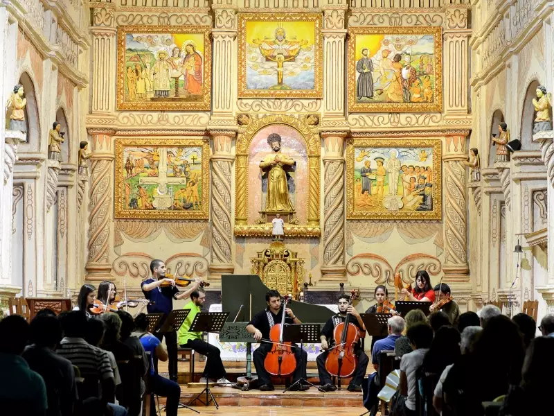 Concert de l'ensemble Paraguay Barocco - Bolivie, &copy; Robert Dompnier - Tirawa 