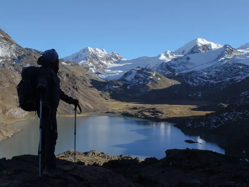 Vue depuis le mirador du Chaupi Orco - Bolivie, &copy; Julien Freidel - TIRAWA 
