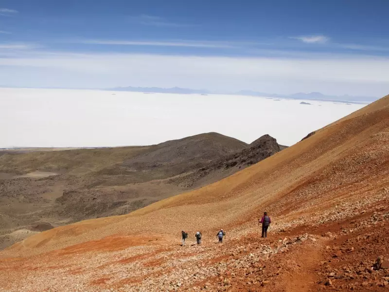 Montée cratère Tunapa - Bolivie, &copy; Christian Leroy - TIRAWA 